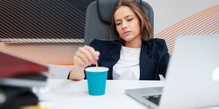 Comment la luminothérapie aide à la productivité au bureau ?
