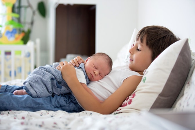 Besoin de sommeil selon l’âge et cycles du sommeil différents