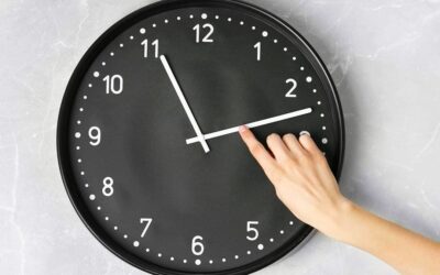 Changement d’heure : les risques pour votre santé et comment la luminothérapie peut vous aider