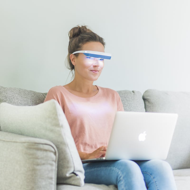 Luminette 3 lunettes de luminothérapie – Lampe de luminothérapie portable  et portable pour personnes actives – Lampe heureuse pour les troubles du  sommeil et le bleu d'hiver (bleu) : : Santé et