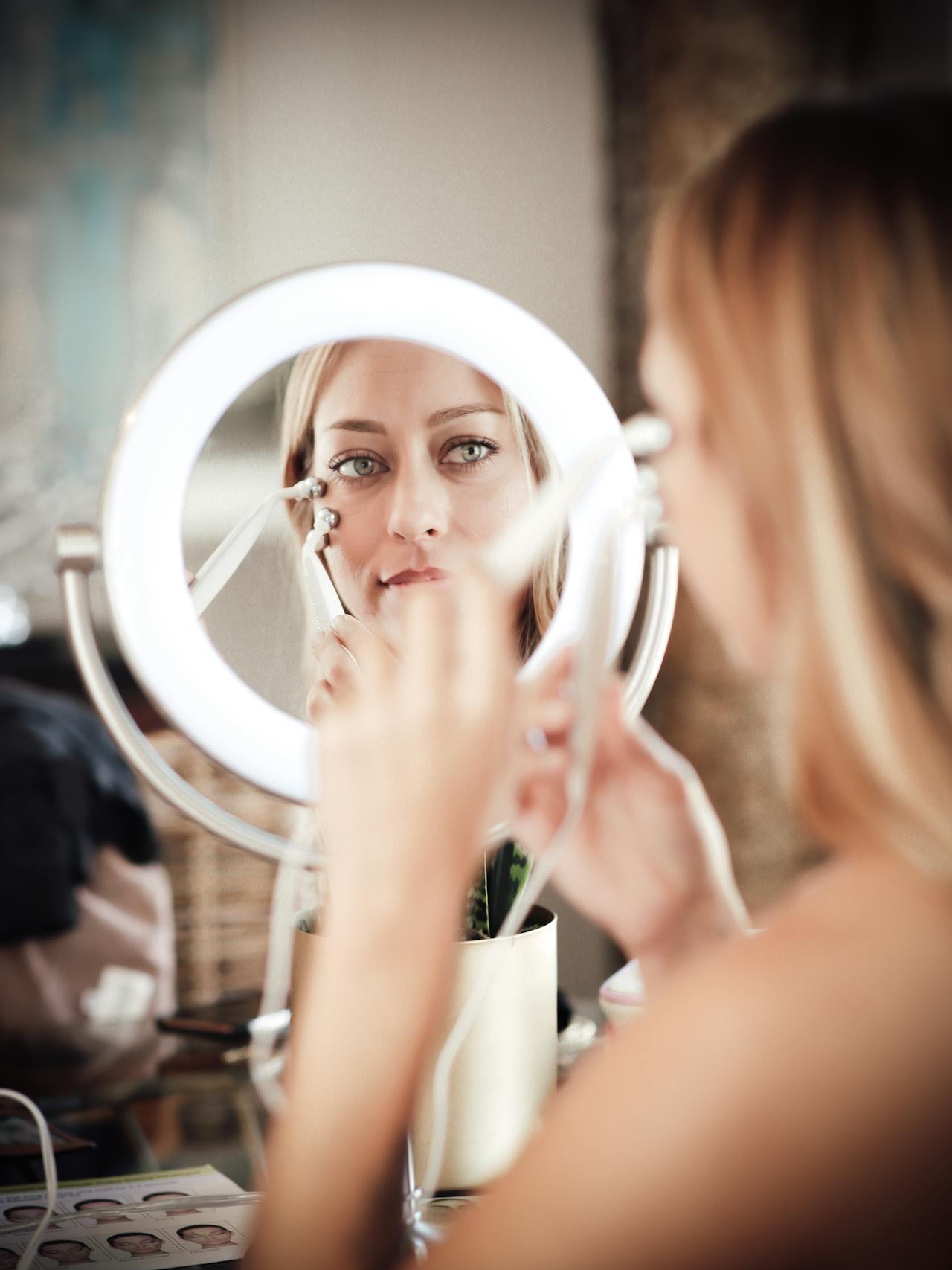 Appareil led certifié ce médical pour les soins de la peau à domicile